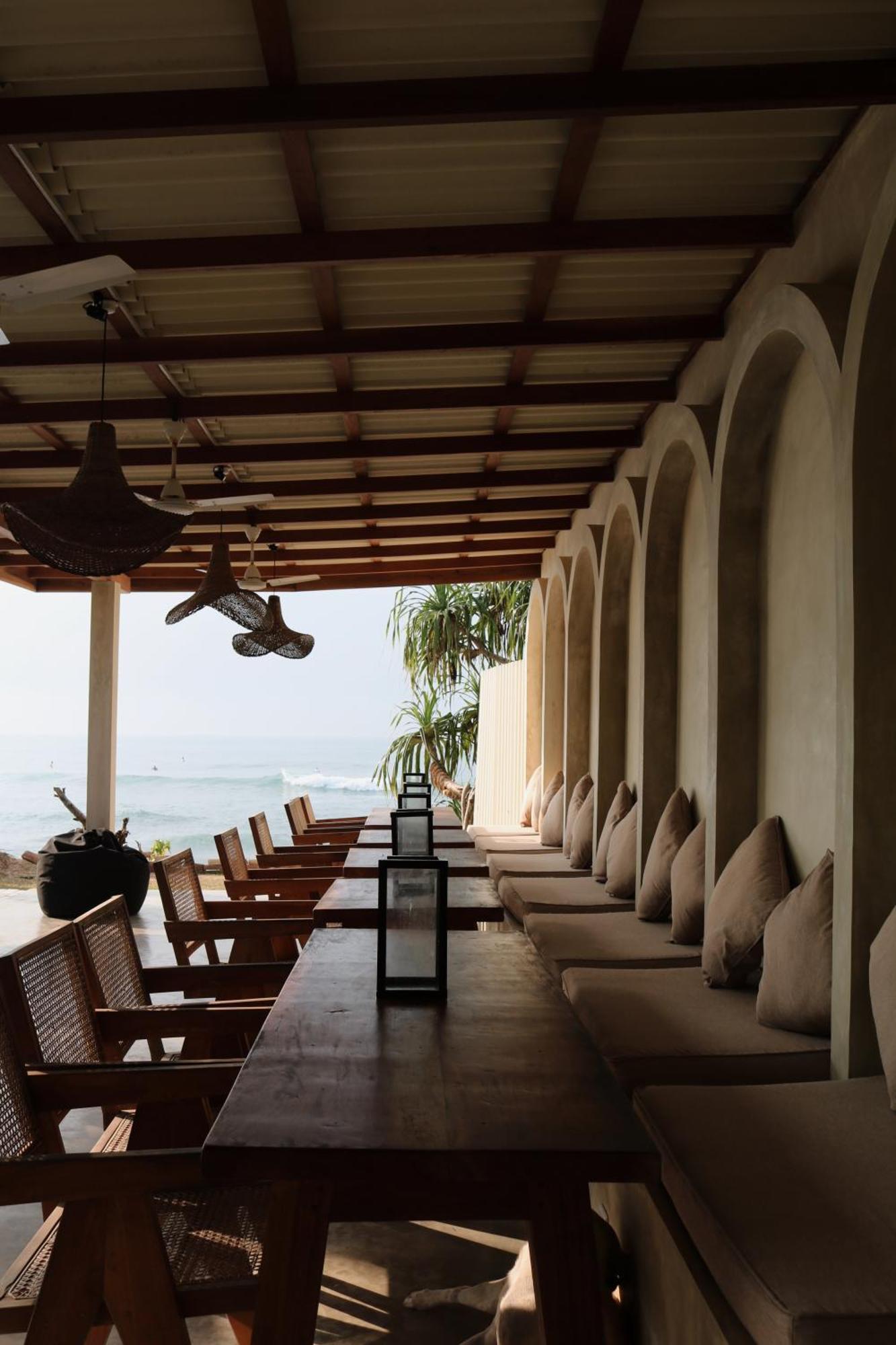 Swell Shacks Hotel Matara Exterior photo