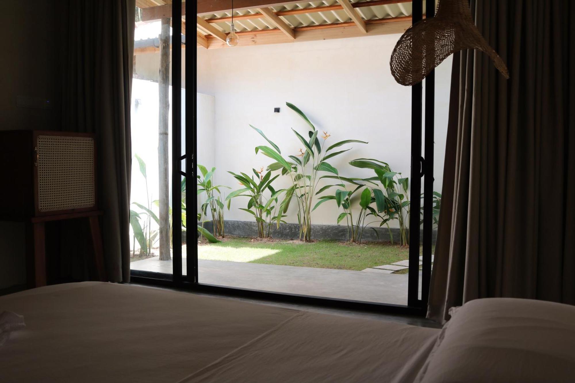 Swell Shacks Hotel Matara Exterior photo